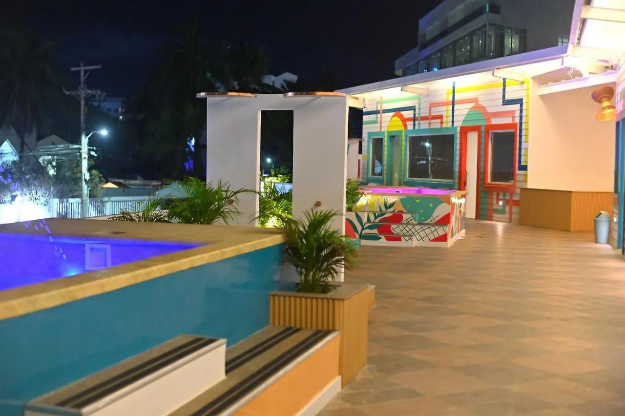 Hotel Nomadic Design location